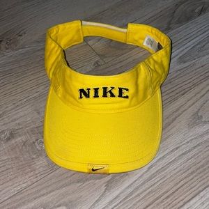 Nike Pro Classics Visor